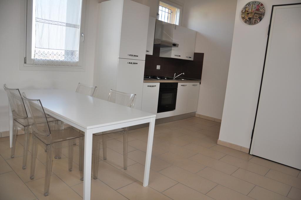 Apartamento Parco Urbano Ferrara Habitación foto